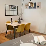 Prefetti Patheon Apartman *