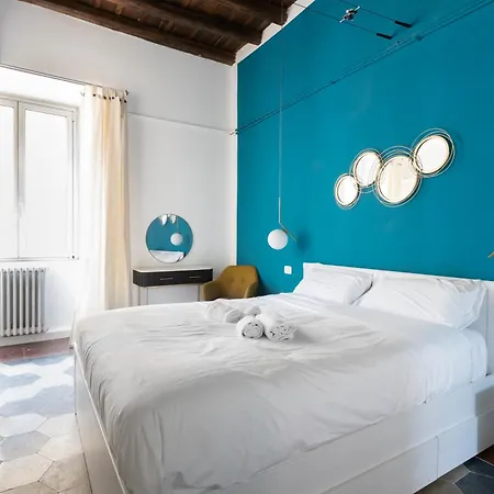 Prefetti Lovely Flat